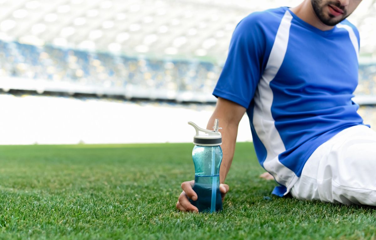 Ingesta de líquidos y energía antes del pitido inicial